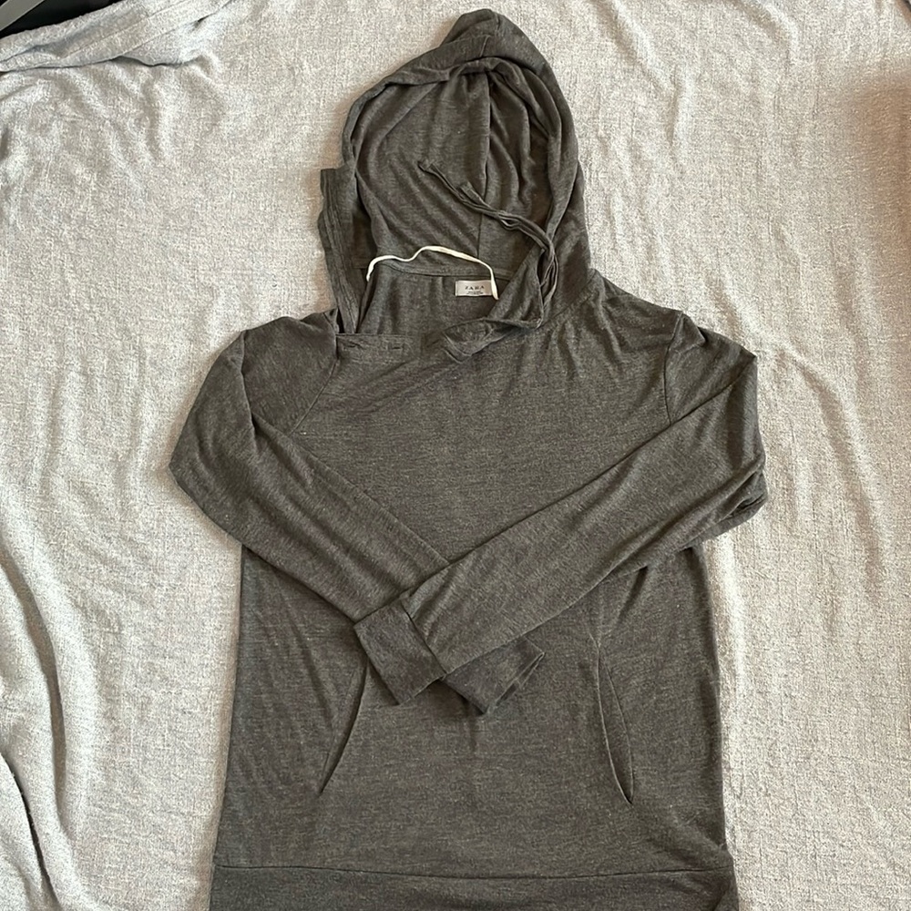 Men’s Zara light weight hoodie